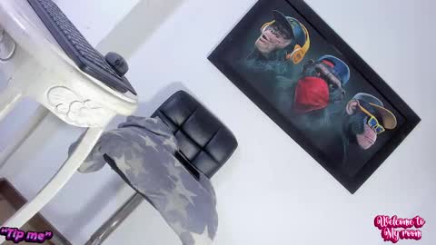 Snapshot of missvalensofi chatting on December 2024 10:45:01 PM missvalensofi online show from December 2024 10:45:01 PM