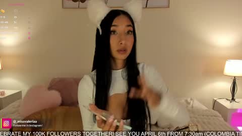 Snapshot of missvaleriaa chatting on April 2026 01:12:02 PM Valeria Davila online show from April 2026 01:12:02 PM