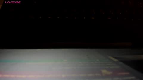 Snapshot of missvalery1 chatting on December 2024 11:40:02 PM missvalery1 online show from December 2024 11:40:02 PM