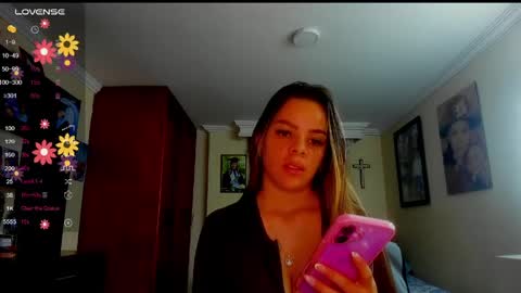 missvalery1 online show from May 2026 11:00:01 PM