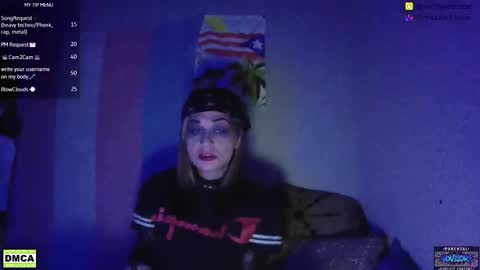 Scarletta Wolf online show from October 2025 06:57:01 AM