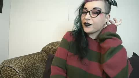 Missy Dee online show from January 2025 07:52:02 AM