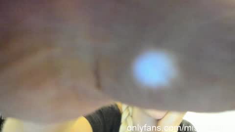 Missy matrix online show from September 2025 06:41:02 PM