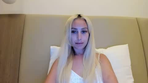 Missy matrix online show from November 2025 07:05:02 PM