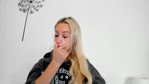 Missy matrix online show from December 2025 10:30:01 AM