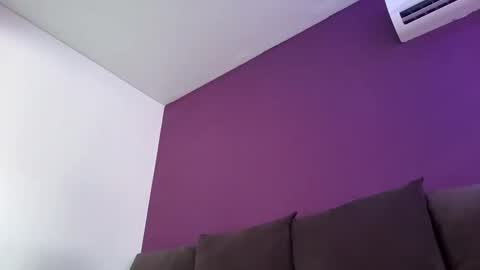 Kim online show from September 2025 07:19:01 AM