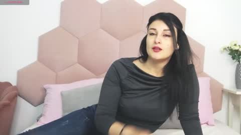 Snapshot of missyross_ chatting on May 2026 07:16:02 AM Elly online show from May 2026 07:16:02 AM