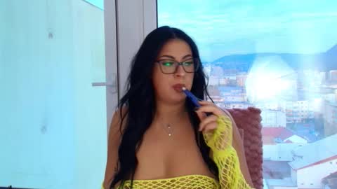 Snapshot of missyscarlet chatting on March 2026 05:24:02 AM missyscarlet online show from March 2026 05:24:02 AM