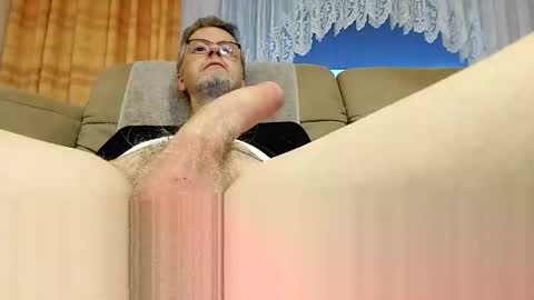 Snapshot of mister9pin chatting on February 2025 05:01:02 PM mister9pin online show from February 2025 05:01:02 PM