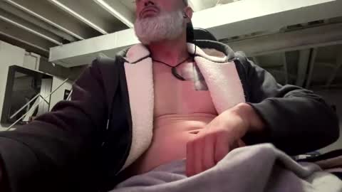 Snapshot of mister_bigg_dick chatting on December 2025 06:53:02 AM AJ online show from December 2025 06:53:02 AM