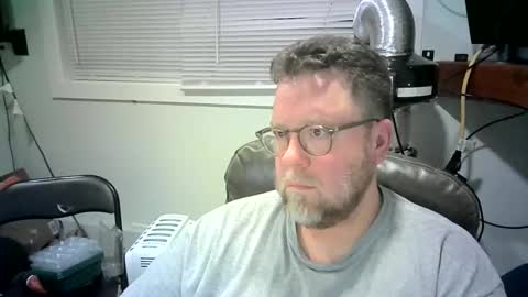 Mr. Happy online show from January 2025 06:14:01 AM