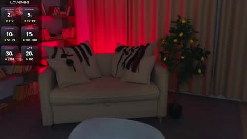 Marcelline online show from May 2026 01:47:02 AM