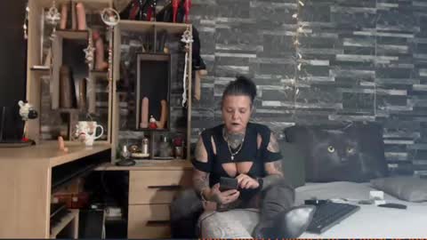 Snapshot of mistress_mirybossy chatting on December 2024 08:03:02 AM Mistress Mirybossy online show from December 2024 08:03:02 AM