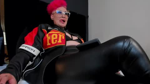 Snapshot of mistress_sandy chatting on July 2026 11:00:01 PM Sandy Mistress online show from July 2026 11:00:01 PM