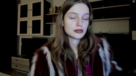 mistresselizy online show from January 2025 06:06:02 PM