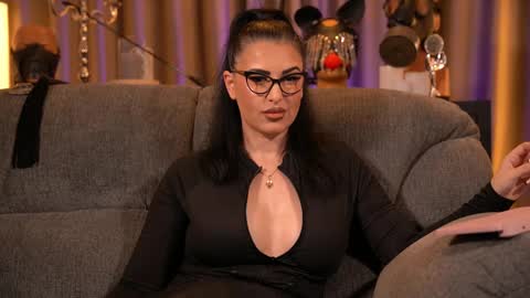 Mistress Kelly online show from December 2025 10:15:02 PM