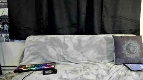 Snapshot of mistresslynn13 chatting on February 2025 03:09:02 AM MistressLynn online show from February 2025 03:09:02 AM