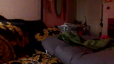 Snapshot of mistressmystii chatting on June 2026 05:01:02 AM Mistress Mystii online show from June 2026 05:01:02 AM