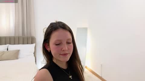 Sindy online show from February 2026 10:22:02 AM