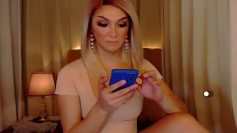 Leah online show from May 2026 01:05:02 PM