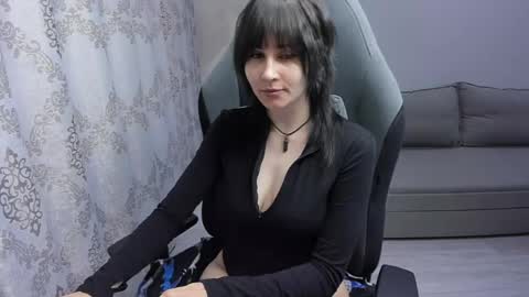 Snapshot of misty_dark chatting on May 2026 12:01:01 PM misty_dark online show from May 2026 12:01:01 PM