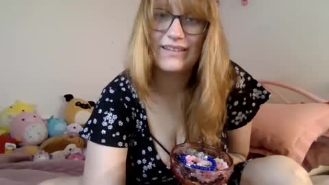 misty_reine online show from January 2025 03:32:02 AM