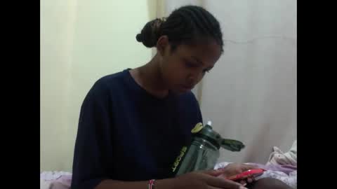 Snapshot of misty_shee chatting on June 2026 08:40:02 AM misty_shee online show from June 2026 08:40:02 AM