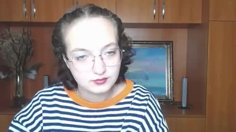 Snapshot of mistyrosee chatting on October 2025 11:30:01 AM Aria online show from October 2025 11:30:01 AM