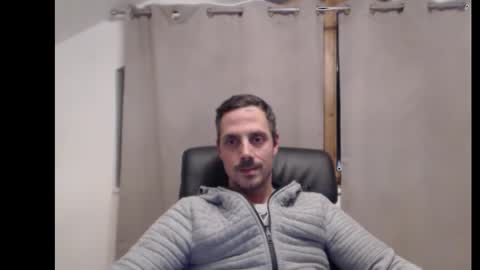 Mitsch online show from October 2025 06:16:02 PM