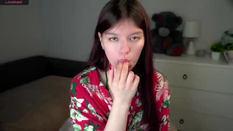 Snapshot of mitziefetters chatting on March 2026 01:33:02 AM Rosalie online show from March 2026 01:33:02 AM