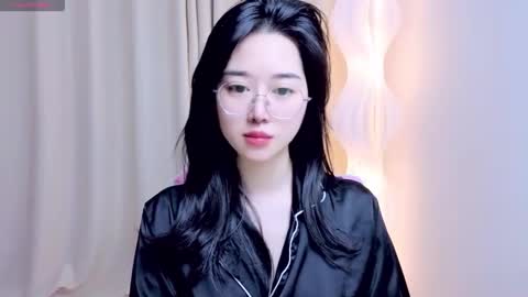 miu_999 online show from May 2026 02:06:02 AM