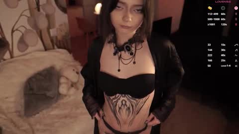 Yuka online show from October 2025 06:28:02 PM