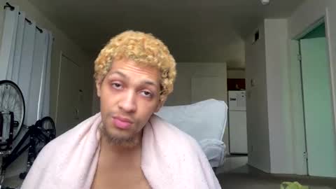 Deanthony online show from February 2025 11:15:01 PM