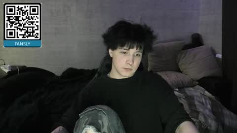 MeowMiku online show from November 2025 08:40:02 PM