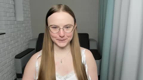 Miya online show from January 2025 12:45:02 PM