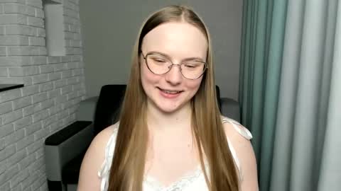 Miya online show from January 2025 01:59:02 PM