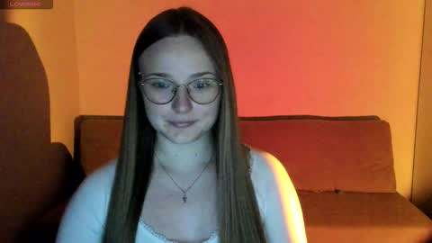 Miya online show from October 2025 08:54:02 PM