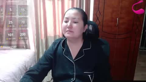 Snapshot of miya_sexasian chatting on September 2025 03:34:01 AM Miya asian online show from September 2025 03:34:01 AM