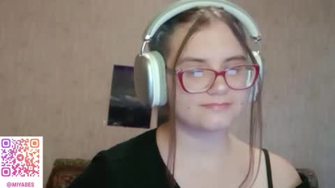 Milana online show from September 2025 05:20:02 AM