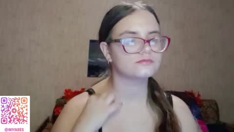 Milana online show from October 2025 01:44:01 PM