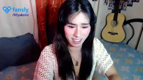 Snapshot of miyakabebe chatting on June 2026 11:35:02 PM Miyakabebe online show from June 2026 11:35:02 PM