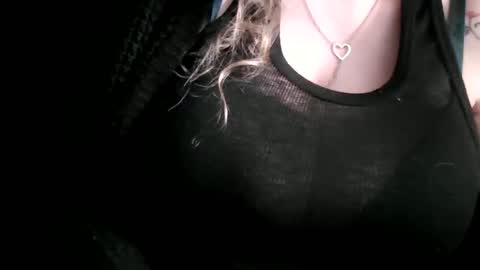 miztrezk online show from December 2025 03:20:04 PM