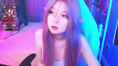 Snapshot of mizukinoyoru chatting on September 2025 04:45:02 PM Mizuki online show from September 2025 04:45:02 PM