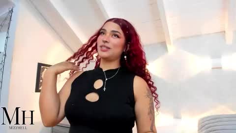 mizzhell_ online show from December 2025 03:34:01 AM