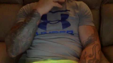 Snapshot of mjg175 chatting on December 2024 05:10:01 PM SexyRed online show from December 2024 05:10:01 PM