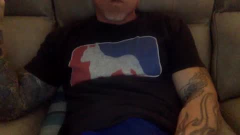 Snapshot of mjg175 chatting on January 2025 04:16:02 PM SexyRed online show from January 2025 04:16:02 PM