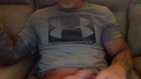 Snapshot of mjg175 chatting on February 2025 04:35:02 PM SexyRed online show from February 2025 04:35:02 PM