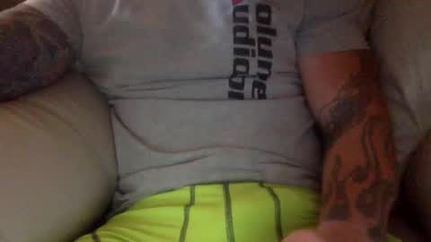 Snapshot of mjg175 chatting on September 2025 06:02:01 PM SexyRed online show from September 2025 06:02:01 PM