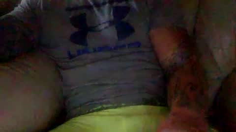 Snapshot of mjg175 chatting on October 2025 04:48:01 PM SexyRed online show from October 2025 04:48:01 PM