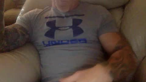 Snapshot of mjg175 chatting on February 2026 06:38:01 PM SexyRed online show from February 2026 06:38:01 PM
